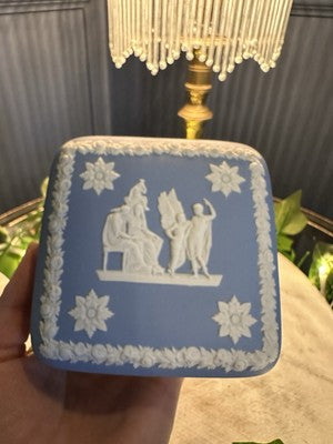 Square Box w Lid Cream Colour on Wedgwood Blue Jasperware jewellery box
