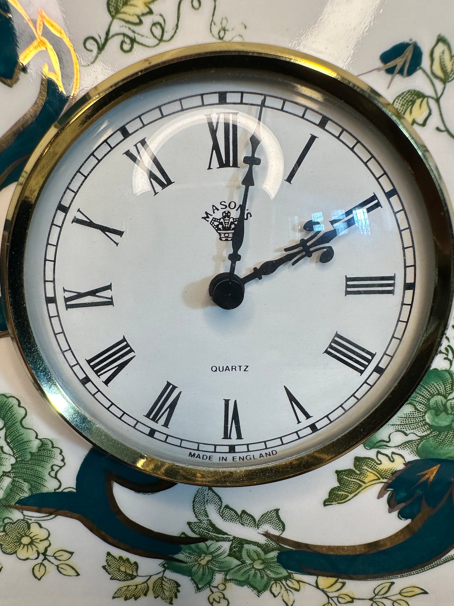 Vintage Mason’s Chartreuse Mantel Clock – Ironstone Ceramic Quartz Clock – Made in England – Green Floral Chinoiserie Design