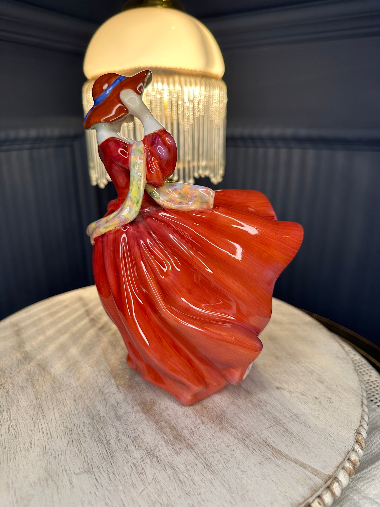 Royal Doulton Figurine “Top o’ the Hill” HN 1834 – Vintage English Porcelain Lady (1937)