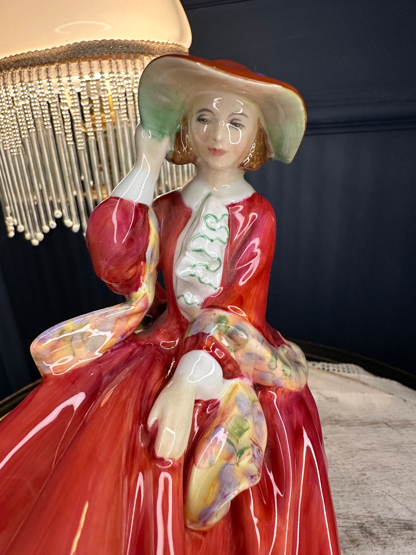 Royal Doulton Figurine “Top o’ the Hill” HN 1834 – Vintage English Porcelain Lady (1937)