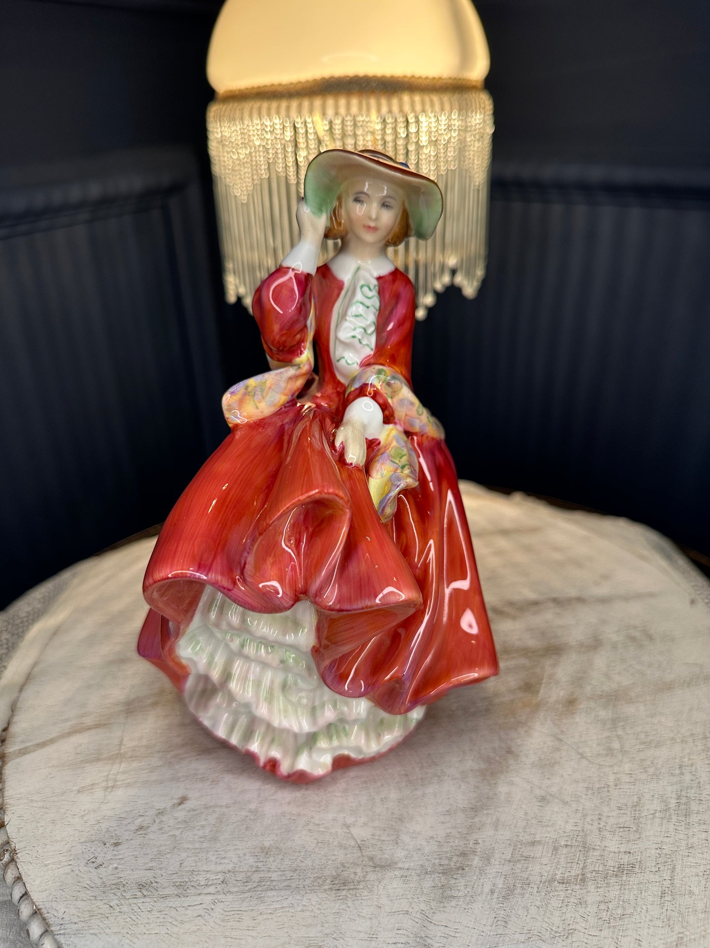 Royal Doulton Figurine “Top o’ the Hill” HN 1834 – Vintage English Porcelain Lady (1937)