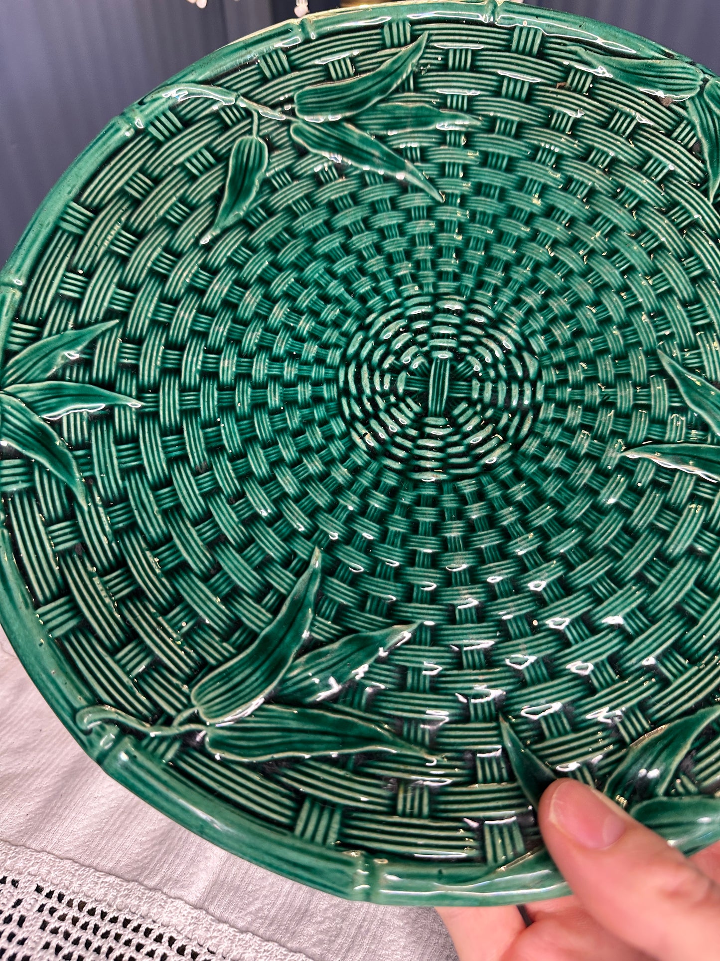 Vintage Emerald Green Majolica Basket Weave Plate & Pedestal Footed Plate – Botanical Leaf Relief Ceramic Serveware