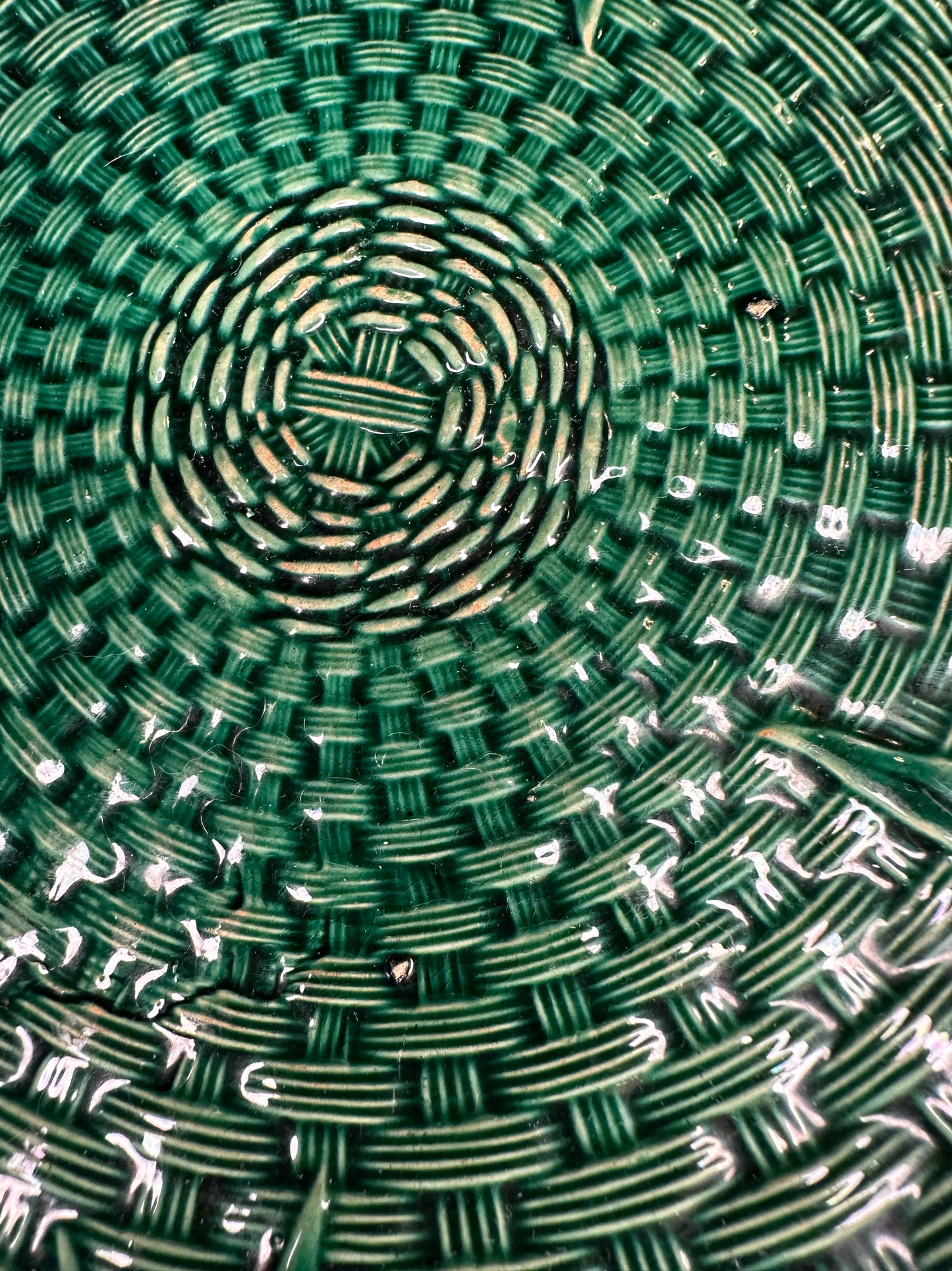 Vintage Emerald Green Majolica Basket Weave Plate & Pedestal Footed Plate – Botanical Leaf Relief Ceramic Serveware